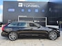 Volvo V90 2.0 T5 Momentum / Automaat / Trekhaak / Leder / Camera / 19" Inch LMV