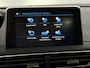 Peugeot 3008 1.2 PureTech Blue Lease Premium Half leder, Camera, Navi, Keyless start, Virtual desk, Cruise control, Lichtmetalen velgen, Apple carplay