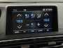 Peugeot 3008 1.2 PureTech Blue Lease Premium Half leder, Camera, Navi, Keyless start, Virtual desk, Cruise control, Lichtmetalen velgen, Apple carplay