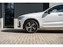 Volvo XC60 2.0 T8 R-Design Luchtvering Pano Trekhaak 19''