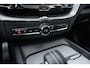 Volvo XC60 2.0 T8 R-Design Luchtvering Pano Trekhaak 19''