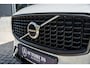 Volvo XC60 2.0 T8 R-Design Luchtvering Pano Trekhaak 19''