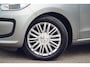 Volkswagen Up! 1.0 up! Edition BlueMotion / 1e Eigenaar / 49dkm NAP / 5-Deurs / Navi / Airco / 15" LMV