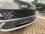 Hyundai Kona 1.6 GDI HEV Fashion edition Navigatie, HUD, parkeersensoren, achteruitrij camera, keyless, draadloze telefoonlader, Apple CarPlay/Android Auto, automaat!