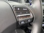 Hyundai Kona 1.6 GDI HEV Fashion edition Navigatie, HUD, parkeersensoren, achteruitrij camera, keyless, draadloze telefoonlader, Apple CarPlay/Android Auto, automaat!