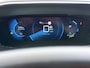 Peugeot e-208 EV SOH 92,5% Panoramadak Stoelverwarming 3D-Navi 360°Camera Apple Carplay Android Auto Ecc Cruise Control Pdc Keyless 50kWh Allure Led Lmv Privacy Glas Isofix DAB+ Bluetooth Regen-Lichtsensor Lane Assist Dealeronderhouden Origineel Nederlandse Auto