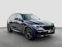 BMW X5 XDrive45e M-Sport Seats | Pano | Trekhaak | 22 inch | Laser | Massage | Skylounge | Softclose | Carbon | Swarovski | Headup
