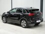 Kia Niro EV e-Niro DynamicPlusLine 64 kWh 3 Fase ✅SOH 100%✅Stoel&Stuurverw.✅Schuifdak✅Navi✅Adapt Cruise✅Camera✅