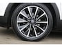 Opel Grandland X 1.6 Turbo Ultimate | Afneembare trekhaak | Panoramadak | Elektrische kofferklep | Voorruitverwarming |