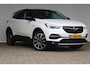 Opel Grandland X 1.6 Turbo Ultimate | Afneembare trekhaak | Panoramadak | Elektrische kofferklep | Voorruitverwarming |