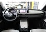 Fiat 600 1.2 Hybrid La Prima | Elektrische kofferklep | Navigatie | Achteruitrijcamera | Massagestoel | Climate control |