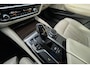 BMW 5-Serie Touring 530d xDrive High Executive PANO KEYLESS COMFORTSTOEL LEER TREKHAAK