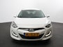 Hyundai i30 Wagon 1.6 GDI Business Edition Navigatie | Climate control | Cruise control | Camera | Parkeersensoren achter | Radio | Bluetooth | Handel/ Export!