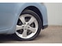 Toyota Auris 1.8 Full Hybrid Dynamic Business / NL-Auto / Navi / Fietsendragerhaak / Camera / Climate