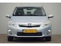 Toyota Auris 1.8 Full Hybrid Dynamic Business / NL-Auto / Navi / Fietsendragerhaak / Camera / Climate