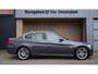 BMW 3-Serie 325i 218pk! E90 Sedan Handgeschakeld Schuif/kanteldak 18inch LM Xenon Clima Navi * 6-Cilinder*