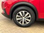 Peugeot 2008 1.2 PureTech Blue Lease Active Trekhaak | Camera | All-Season Banden | Parkeersensoren Achter | Cruise | Stoelverwarming | Carplay | Achteruitrijcamera | Cruise control | DAB ontvanger