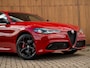 Alfa Romeo Giulia 2.0T GME AWD Competizione 280pk | Q-velgen | Harman/Kardon | Adapt. cruise | Veloce stoelen