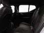 Volvo XC40 T4 211PK Recharge R-Design / 20" / Adaptieve Full Led / Voorruitverwarming / Harman Kardon / Stuur + Stoelverwarming / Keyless / Elektrische Achterklep /