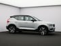 Volvo XC40 T4 211PK Recharge R-Design / 20" / Adaptieve Full Led / Voorruitverwarming / Harman Kardon / Stuur + Stoelverwarming / Keyless / Elektrische Achterklep /