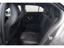 Mercedes-Benz A-klasse 180 AMG Night Pakket Automaat Panoramadak Sfeerverlichting Keyless Half Leder Full LED 18 inch Widescreen Navigatie Camera Stoelverwarming