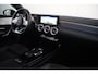 Mercedes-Benz A-klasse 180 AMG Night Pakket Automaat Panoramadak Sfeerverlichting Keyless Half Leder Full LED 18 inch Widescreen Navigatie Camera Stoelverwarming