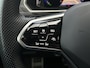 Volkswagen Tiguan 1.5 TSI R-Line Business+ | Pano | Adap. Cruise Control | H&K Audio | Stuur Verwarming | Camera | Trekhaak | | Achteruitrijcamera | Cruise control adaptief met Stop&Go | Elektrisch glazen panorama-dak