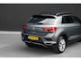 Volkswagen T-Roc 1.5 TSI 150pk 7-DSG Style Trekhaak | Camera | Adaptive Cruise | 17" | Climate Control