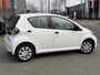 Toyota Aygo 1.0 VVT-i Access | NAP | Weinig gelopen | Zuinige auto