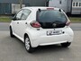 Toyota Aygo 1.0 VVT-i Access | NAP | Weinig gelopen | Zuinige auto