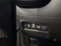 Toyota Aygo X Hybrid 115 play | Comfort Pack & Active Pack | Achteruitrijcamera | Apple Carplay/Android Auto | Voorstoelen verwarmd | Carkit | DAB | LED |