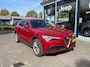 Alfa Romeo Stelvio 2.0 280pk AT AWD First Edition | 1e Eigenaar | Dealer Onderhouden | Afneembare Trekhaak 2300 Kg | Winterset | Elektrisch Verstelbare Stoelen |