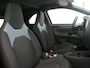 Toyota Aygo X Hybrid 115 play | Comfort Pack & Active Pack | Achteruitrijcamera | Apple Carplay/Android Auto | Voorstoelen verwarmd | Carkit | DAB | LED |