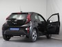Toyota Aygo X Hybrid 115 play | Comfort Pack & Active Pack | Achteruitrijcamera | Apple Carplay/Android Auto | Voorstoelen verwarmd | Carkit | DAB | LED |