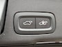 Volvo XC60 2.0 T8 Plug-in hybrid AWD Inscription | Trekhaak | Long Range | Google Maps navigatie | Harman Kardon audio | Trekhaak | Dealeronderhouden | Elektrische stoelverstelling | Stoel- en stuurverwarming | Adaptive cruise control | Navigatie | Apple Carplay / Android Auto | Lederen bekleding |
