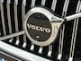 Volvo XC60 2.0 T8 Plug-in hybrid AWD Inscription | Trekhaak | Long Range | Google Maps navigatie | Harman Kardon audio | Trekhaak | Dealeronderhouden | Elektrische stoelverstelling | Stoel- en stuurverwarming | Adaptive cruise control | Navigatie | Apple Carplay / Android Auto | Lederen bekleding |