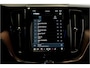 Volvo XC60 2.0 T6 AWD Recharge 293kW/399pk Aut8 Ultra Dark BOWERS&WILKINS + EL.TREKHAAK + PANORAMADAK + PILOT ASSIST + ADAPT.CRUISE + STOELMASSAGE + STOELVERWARMING&-VENTILATIE + CAMERA + BLIS + KEYLESS + HEAD-UP DISPLAY + PARKSENSOREN + 20" LM-VELGEN!!