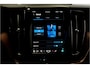 Volvo XC60 2.0 T6 AWD Recharge 293kW/399pk Aut8 Ultra Dark BOWERS&WILKINS + EL.TREKHAAK + PANORAMADAK + PILOT ASSIST + ADAPT.CRUISE + STOELMASSAGE + STOELVERWARMING&-VENTILATIE + CAMERA + BLIS + KEYLESS + HEAD-UP DISPLAY + PARKSENSOREN + 20" LM-VELGEN!!