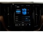 Volvo XC60 2.0 T6 AWD Recharge 293kW/399pk Aut8 Ultra Dark BOWERS&WILKINS + EL.TREKHAAK + PANORAMADAK + PILOT ASSIST + ADAPT.CRUISE + STOELMASSAGE + STOELVERWARMING&-VENTILATIE + CAMERA + BLIS + KEYLESS + HEAD-UP DISPLAY + PARKSENSOREN + 20" LM-VELGEN!!