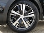 Peugeot 3008 1.2 PureTech GT | ADAPTIVE CRUISE | DODEHOEKDETECTIE | 360 CAMERA | ELEKTRISCHE ACHTERKLEP | PARKEERSENSOREN V+A | STOELVERWARMING | NAVI | LMV 17" | APPLE CARPLAY / ANDRIOD AUTO |