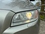 Volvo V70 2.5T Kinetic | LEder + Navi + Clima + Cruise nu €8.975,-!!