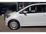 Volkswagen Up! 1.0 Groove 75PK | Radio | Navigatie | Lichtmetaal | Panoramadak