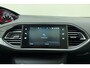 Peugeot 308 1.2 PureTech Blue Lease Premium | Apple carplay/Android auto | Navigatie | Achteruitrijcamera | Cruise control | Airco automatisch |