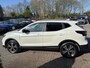Nissan Qashqai 1.2 Turbo N-Connecta Trekhaak / Panoramadak / 360-Camera