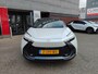 Toyota C-HR / C-HR+ HYBRID 140 EXECUTIVE 360º CAMERA STOELVERW EL-STOEL + GEHEUGEN PARK-SENSOREN NAVI 18' LM-VELGEN APPLE/ANDROID EL-ACHTERKLEP NL-AUTO
