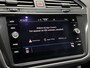Volkswagen Tiguan 1.4 TSI eHybrid | NAVI | ACC | HUD | STOELVERWARMING |