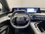 Peugeot 3008 1.2 Hybrid 136 Allure Camera | Digitaal Dashbaord | Carplay | Leder/Stof | 19" Lichtmetaal | Parkeersensoren | Achteruitrijcamera | Apple Carplay/Android Auto|telefoonintegratie premium | Cruise control