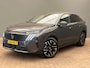 Peugeot 3008 1.2 Hybrid 136 Allure Camera | Digitaal Dashbaord | Carplay | Leder/Stof | 19" Lichtmetaal | Parkeersensoren | Achteruitrijcamera | Apple Carplay/Android Auto|telefoonintegratie premium | Cruise control
