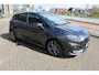 Ford Fiesta 1.0-125pk EcoBoost Mild-Hybrid ST-Line. Luxe, sportieve en goed onderhouden Fiesta ! Autm. airco, Cruise control, Lane assist, 17" Lmv, Parkeersensoren Achter, Metallic lak, Navigatie by Apple/Android, LED verlichting etc.