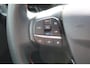 Ford Fiesta 1.0-125pk EcoBoost Mild-Hybrid ST-Line. Luxe, sportieve en goed onderhouden Fiesta ! Autm. airco, Cruise control, Lane assist, 17" Lmv, Parkeersensoren Achter, Metallic lak, Navigatie by Apple/Android, LED verlichting etc.